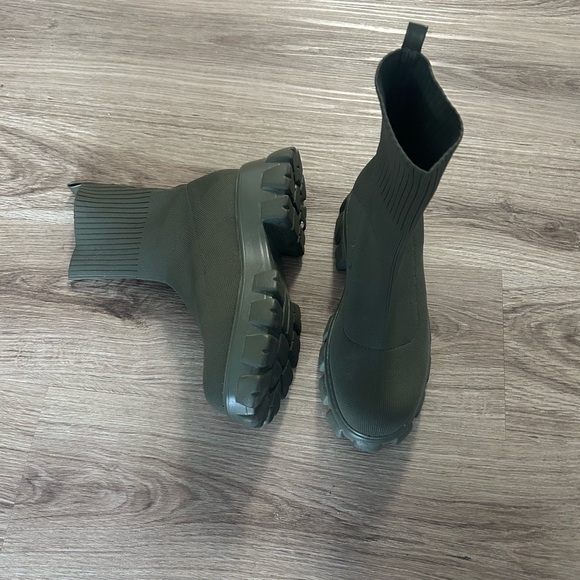 Dark green sock boots - Picture 3 of 3